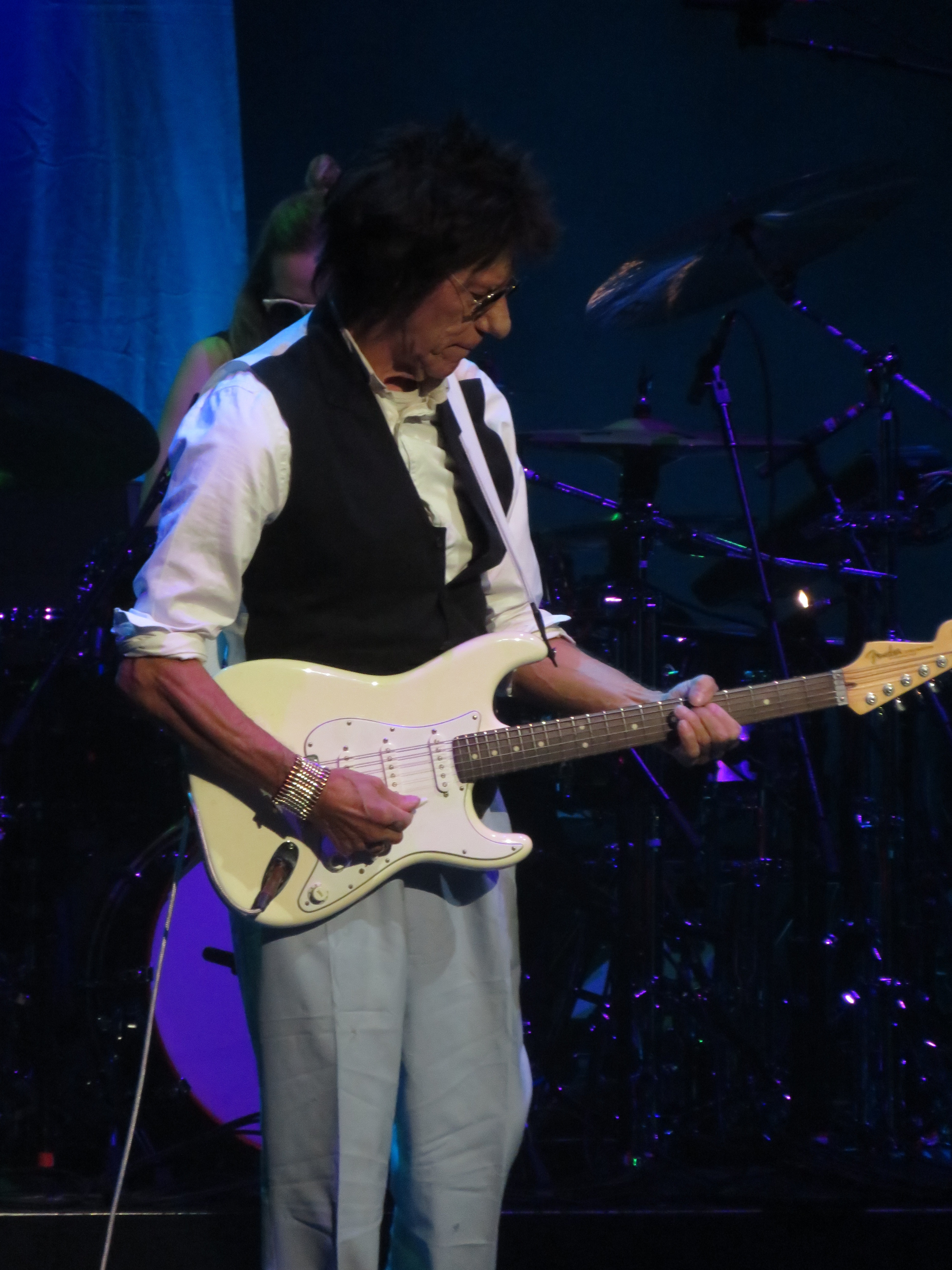 JeffBeckJohnnyDepp2022-10-17MeridianHallTorontoCanada (12).JPG